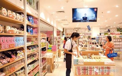 名创优品被称\